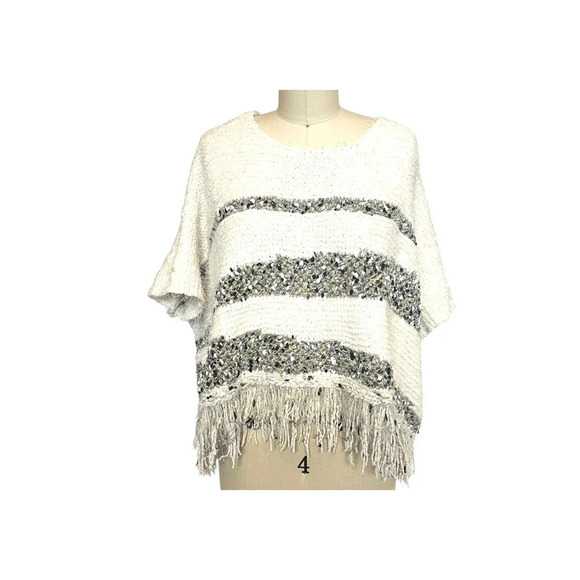 Anthropologie Moth Size Small Short Sleeve Fringe Poncho Sweater Cream Metallic - Picture 1 of 8